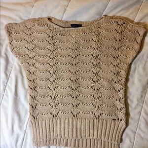 Tommy Hilfiger NWOT beige sweater